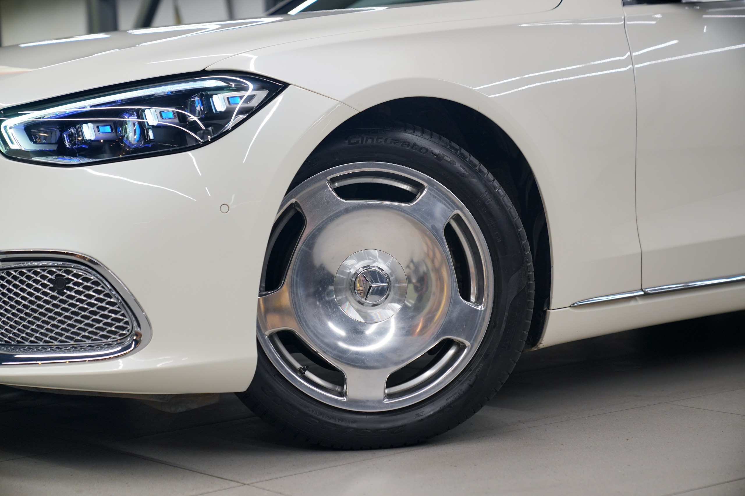 Mercedes-Benz S-Class  S350d with S580 Maybach Kit